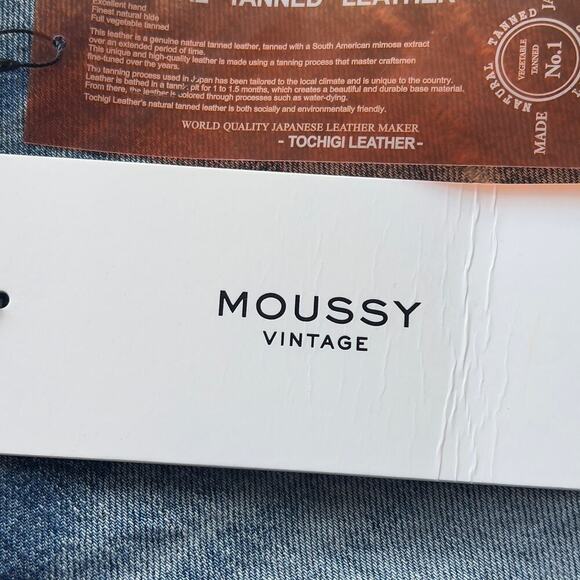 MOUSSY VISALIA DISTRESSED TAPERED BUTTON FLY JEANS IN BLUE NWT WOMEN'S SIZE 24 - Picture 11 of 16